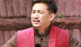 娱乐君吃瓜黄磊是谁啊,黄磊背后的故事与争议
