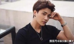 小五在娱乐吃瓜,揭秘娱乐圈幕后故事