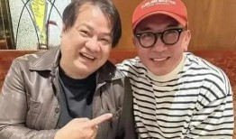 娱乐圈吃瓜采访视频,吃瓜采访视频幕后真相大曝光