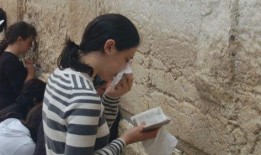 娱乐吃瓜君和七七原视频,揭秘幕后故事