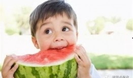 娱乐吃瓜酱医学生写字,展现妙笔生花风采